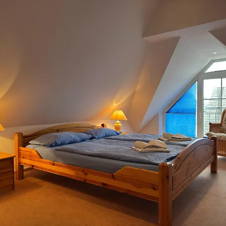 In Nahe Ostseestrand 别墅 青斯特